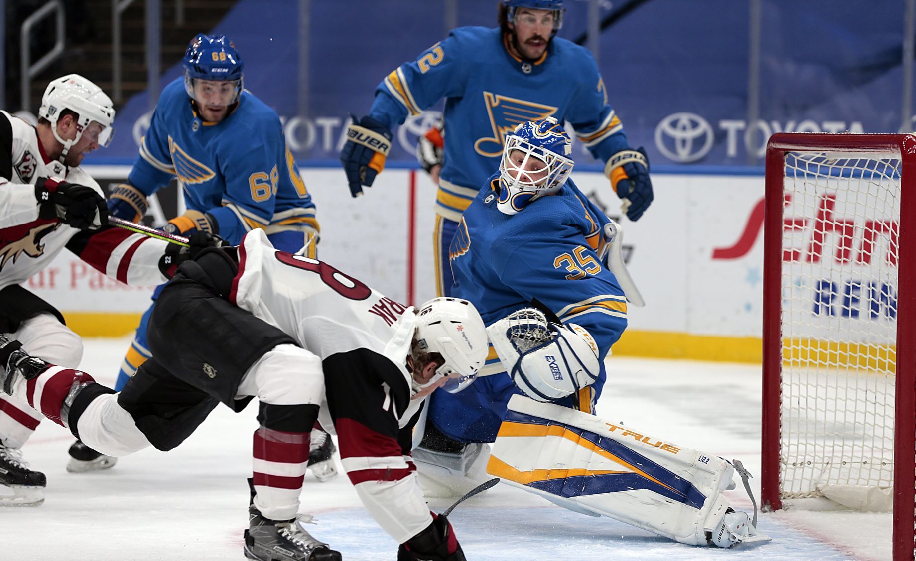 Blues fall to Coyotes 3-1 at Enterprise
